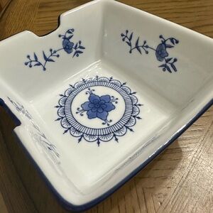 🧡 Bowl by Royal China an American Brand out of Ohio 🧡